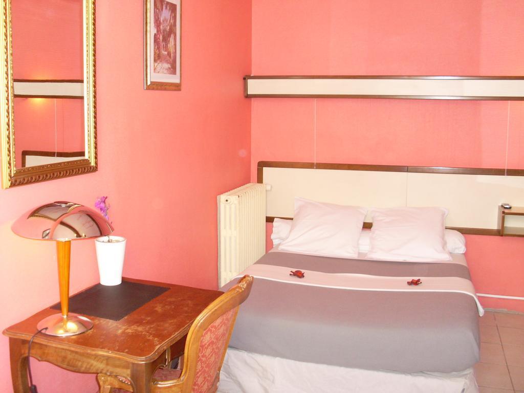 Hotel Innova Cardabella Αβινιόν Εξωτερικό φωτογραφία