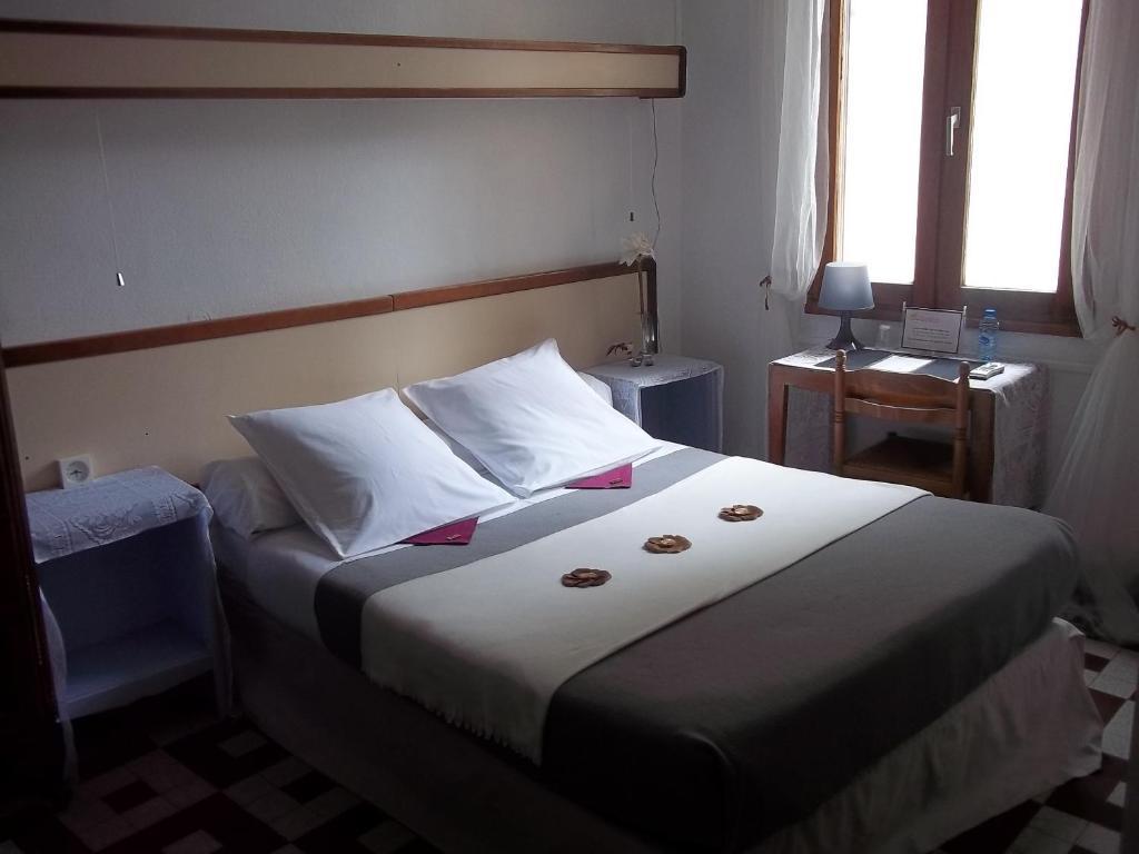 Hotel Innova Cardabella Αβινιόν Εξωτερικό φωτογραφία
