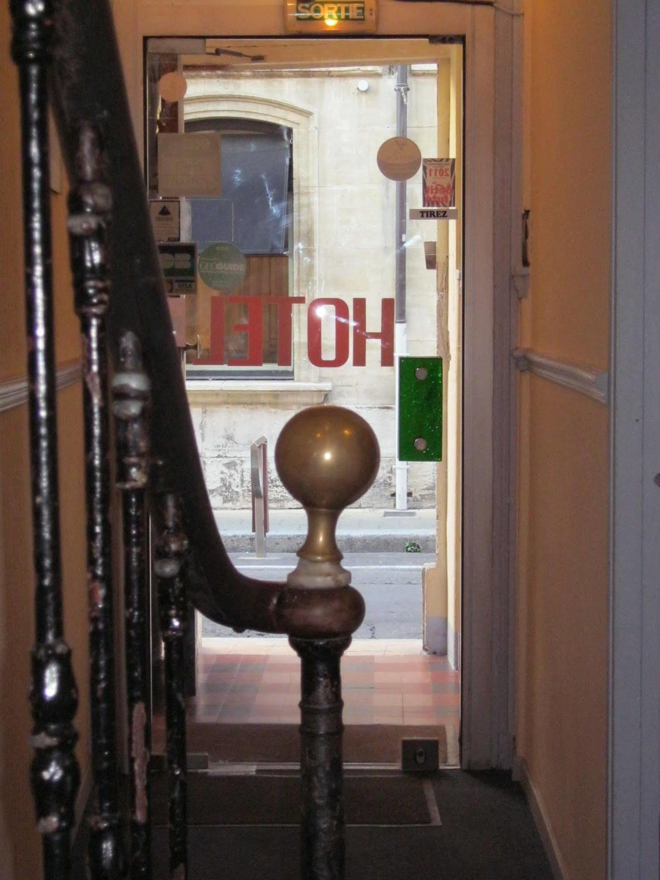 Hotel Innova Cardabella Αβινιόν Εξωτερικό φωτογραφία